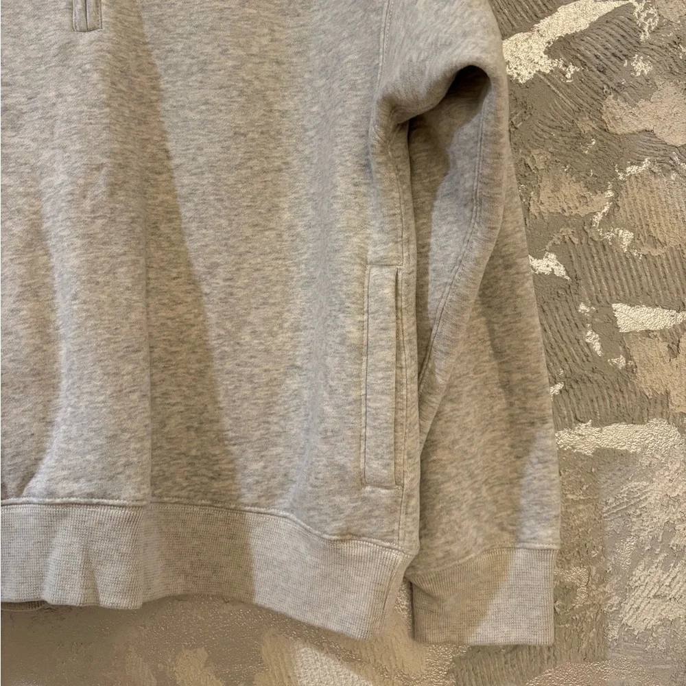 Abercrombie & Fitch Gray Quarter-Zip Sweatshirt - Picture 2 of 4